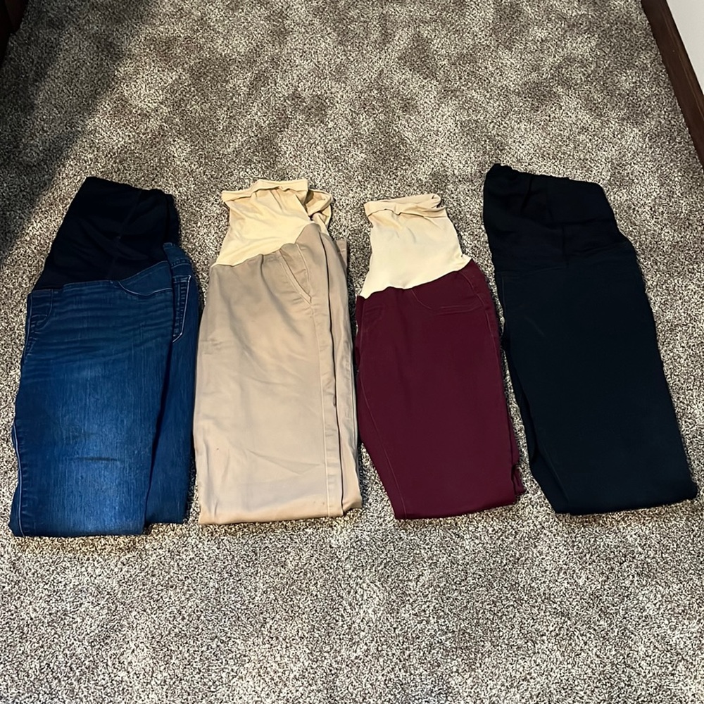 Lot of 4 pairs Maternity Jeans, Size 8